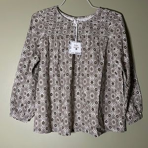 NWT, Kate Quinn Long Sleeve Flower Shirt